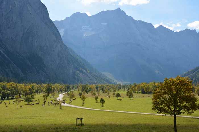 Landschaftlich einmalig schöne Mautstraße von Hinterriß über den großen Ahornboden in die Eng