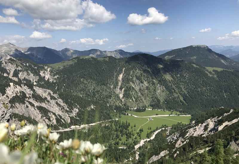 Blick von oben auf das Rontal und den Rontalboden im Karwendel 