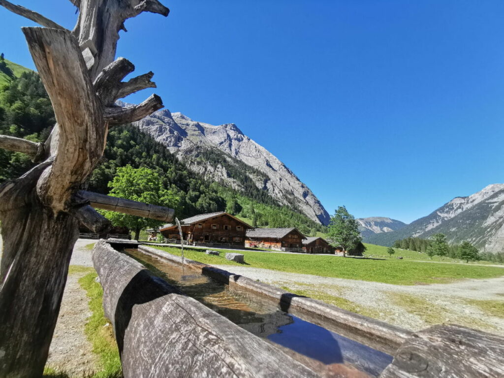 Die Eng Alm ist ein eigenes Dorf, mitten im Naturpark Karwendel 