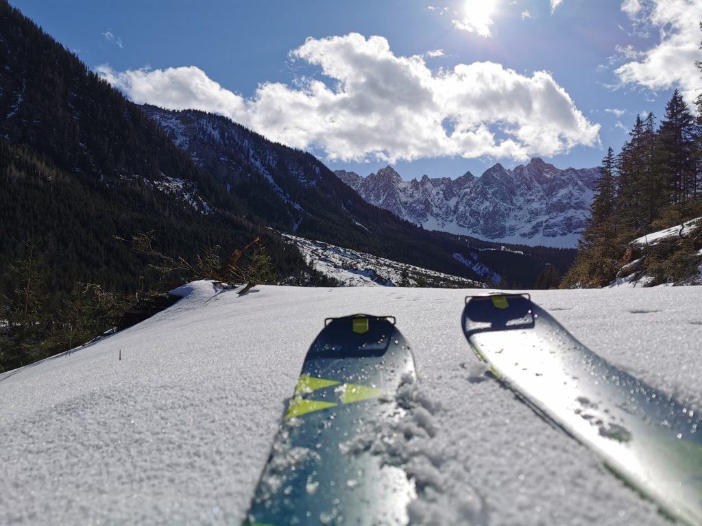 Johannestal Skitour - vom Rißtal sanft ansteigend in der schönen Winterlandschaft