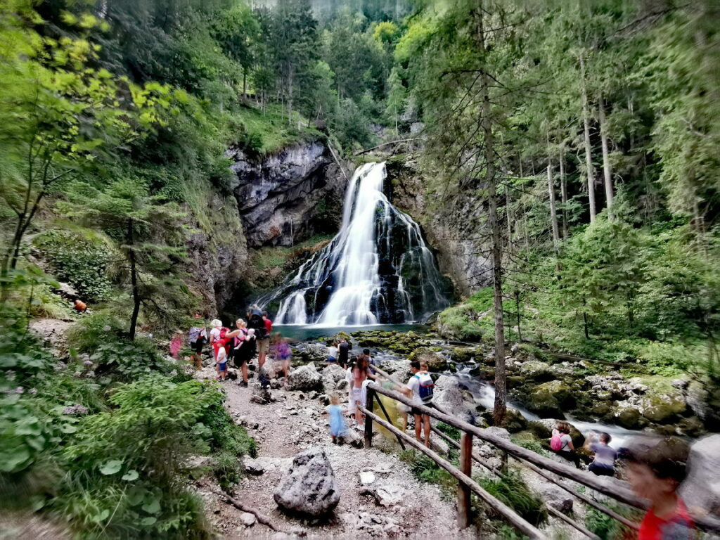 Naturschauspiel Gollinger Wasserfall in Salzburg