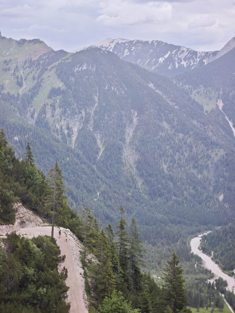 Plumsjochhütte Wanderung